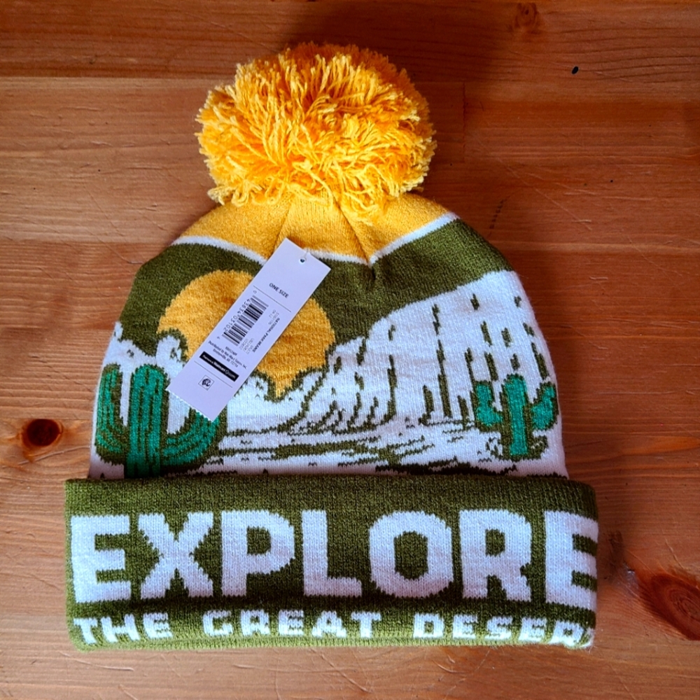 Snowboarding EXPLORE Beanie